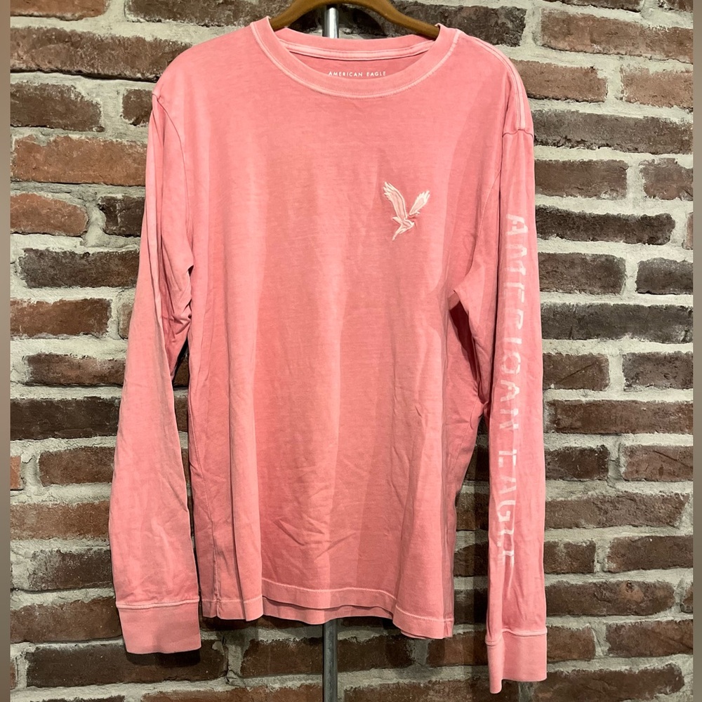 American Eagle Outfitters Vintage Pink Soft Tee Size Small